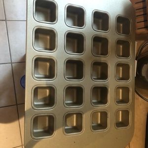 Bite sized brownie pan